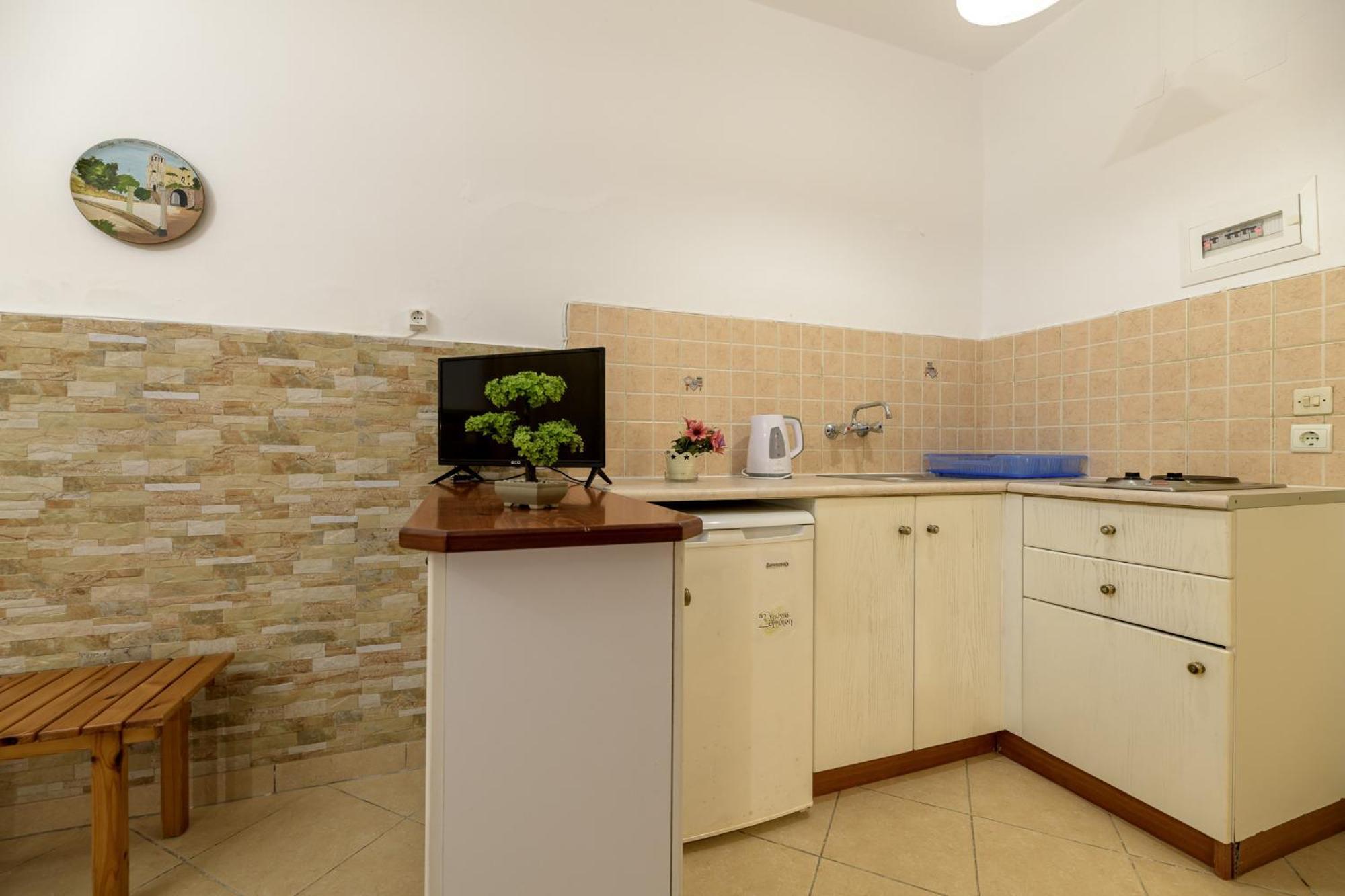 Anthi Studios & Apartments Аликес Экстерьер фото